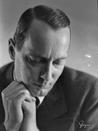 Alexander Lernet-Holenia fotografiert von Edith Strenitz-Glogau 1930 © Albertina