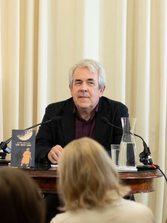 Der Graf Luna - Österreichische Gesellschaft für Literatur - Manfred Müller © ÖGfL